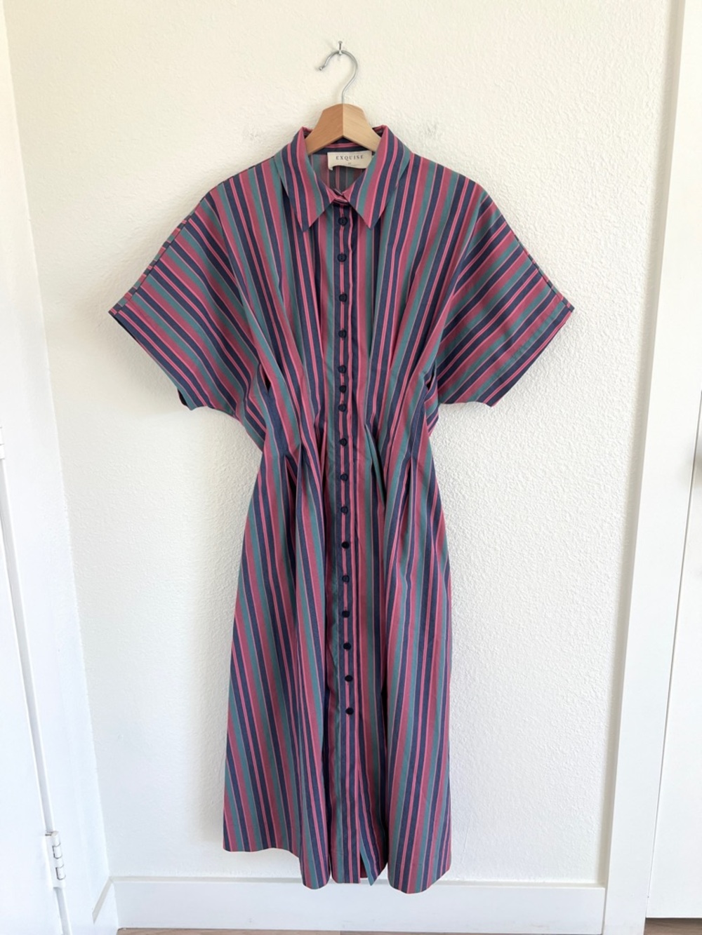 EXQUISE button front pleated tobie shirt midi dress / size S
